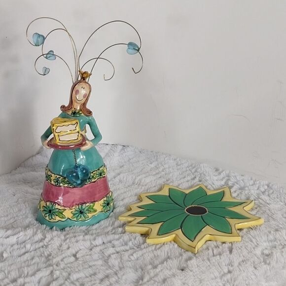 Blue Sky Clayworks December Queen 2pc. Figurine - Picture 2 of 12